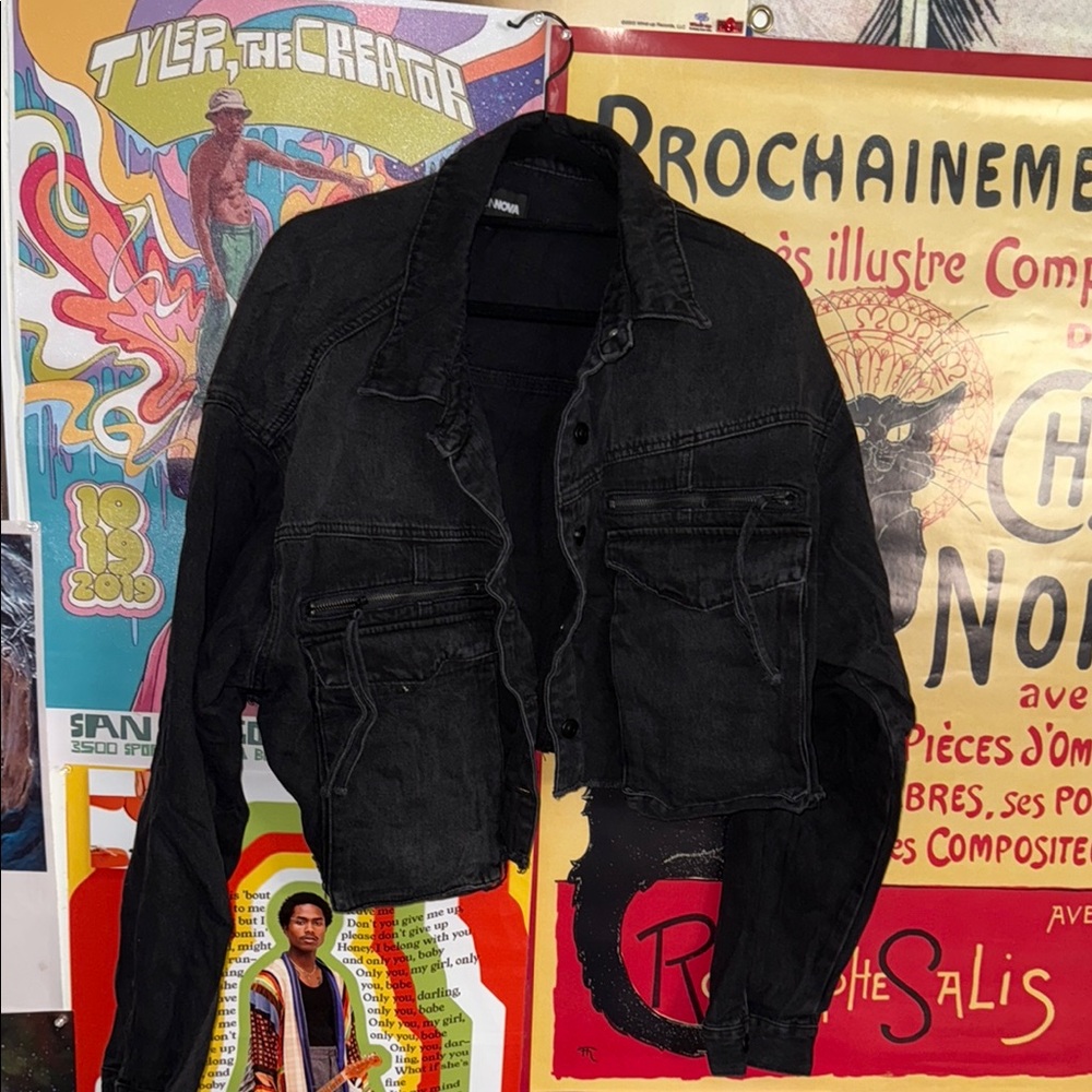 Fashion Nova Black Cropped Jean Jacket